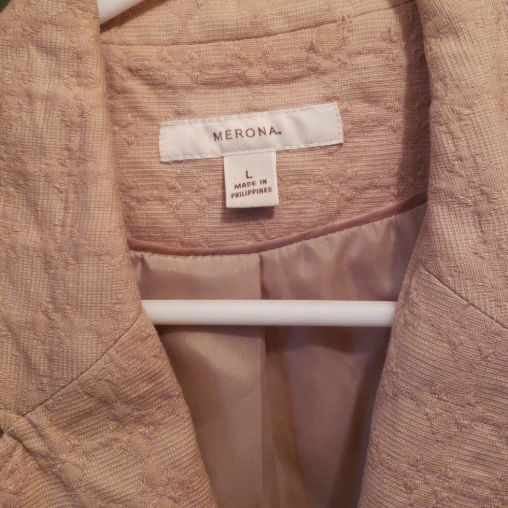 Jacket - Picture 2 of 3